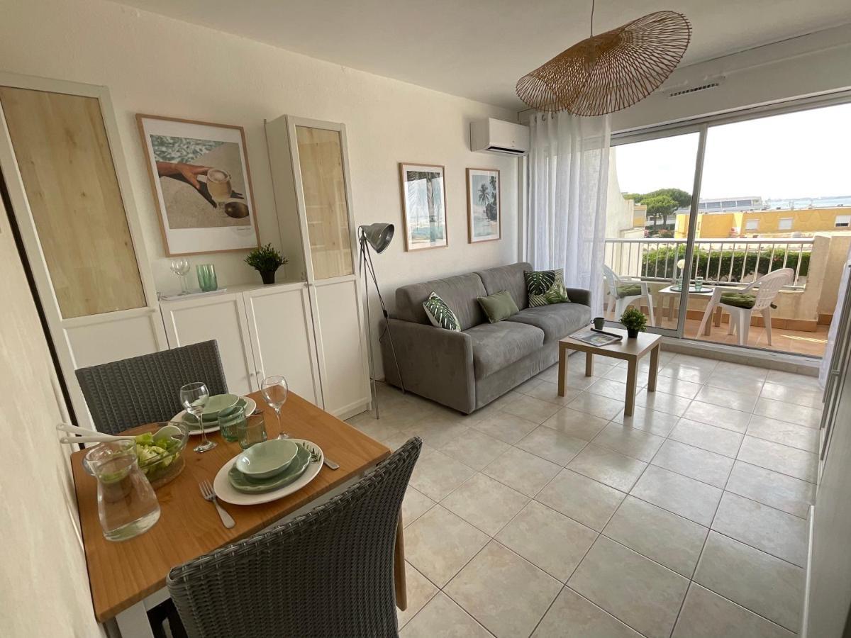 Studio Le Vue Mer Acces Direct A La Plage Parking Prive Clim Belle Terrasse Le Grau-du-Roi Bagian luar foto